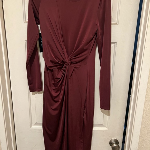 Guess by Marciano Britannia burgundy dress - Picture 2 of 2